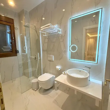 Eterna Mare Nikiti (Sithonia)