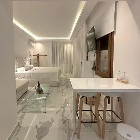 Eterna Mare Nikiti (Sithonia)