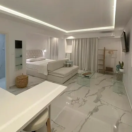 Eterna Mare Nikiti (Sithonia)